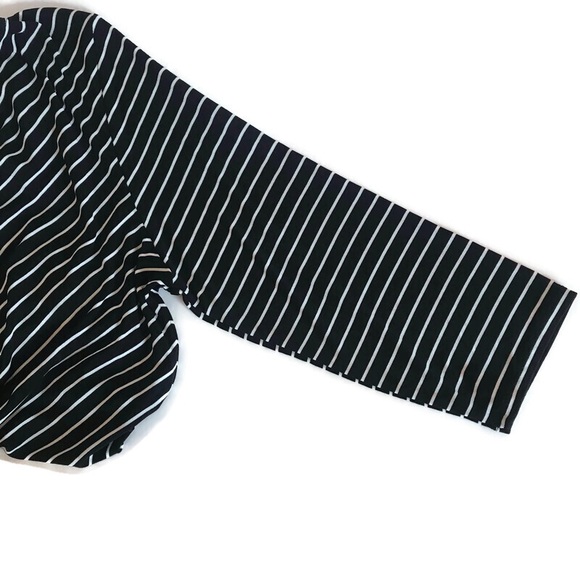CHICO'S Travelers B&W Striped Asymmetric Tunic - Picture 9 of 11